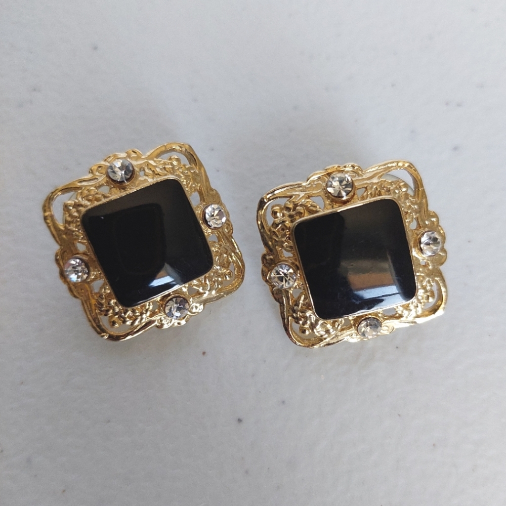 Two Sisters Vintage Pierced Earrings Gold Tone Faux Onyx And Clear Rhinestones